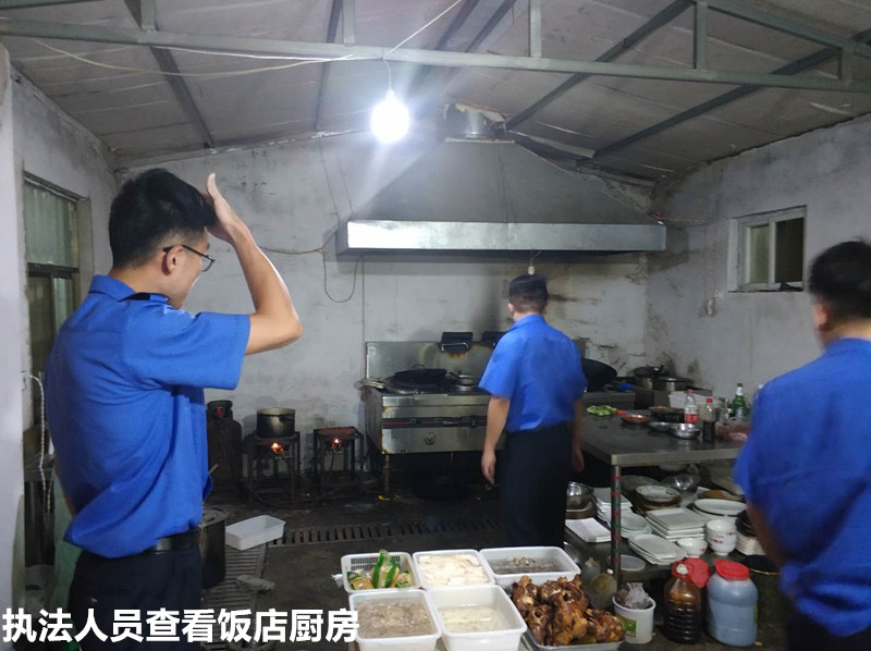 泗水縣開展燒烤油煙污染專項整治活動