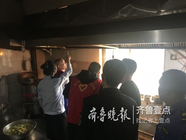 北門社區開展餐飲單位油煙凈化器安裝情況大排查