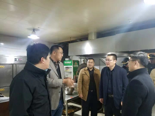 嘉祥縣城市管理局到任城區綜合執法局參觀學習餐飲油煙治理工作