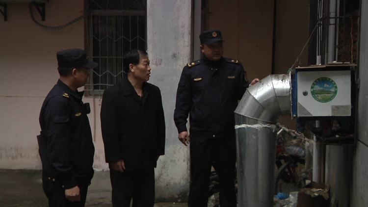上饒市強力推進餐飲油煙污染整治行動
