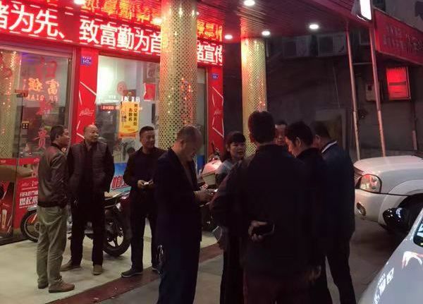 城廂區環保局聯合三個街道辦事處開展油煙污染整治
