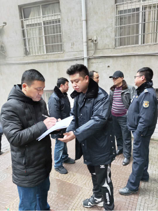 鶴城區城北街道辦事處開展油煙污染專項整治行動