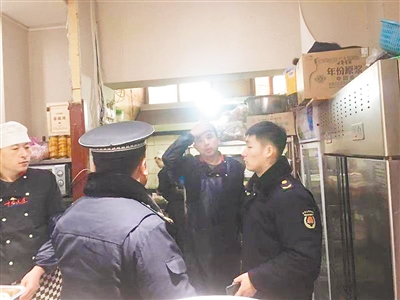 鼓樓區城管局開展油煙治理執法檢查