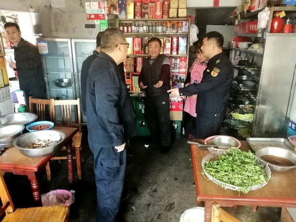 滕州市龍泉街道組織開展餐飲業油煙大氣污染專項排查工作