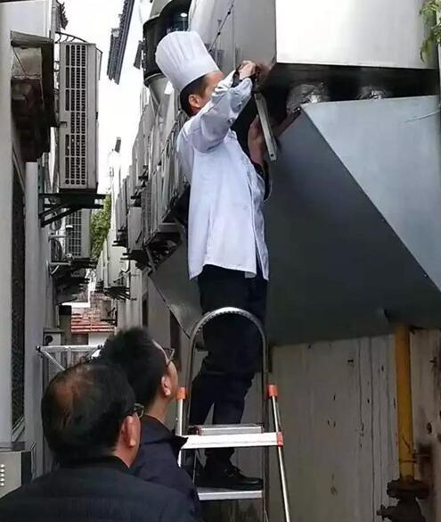 婺城區嚴查餐飲業油煙污染等違法行為