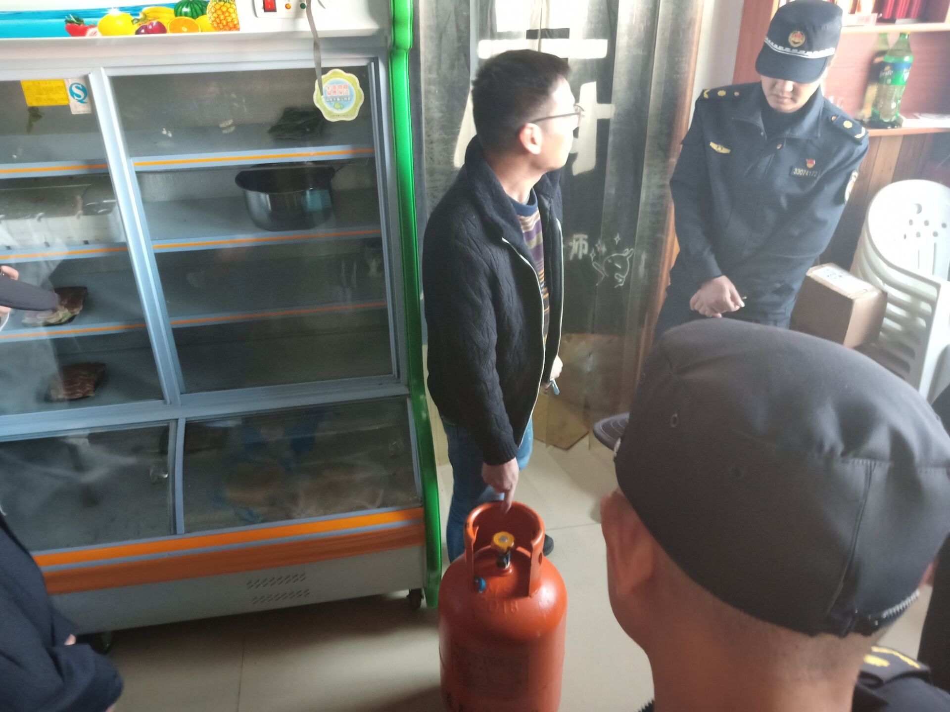 東陽市綜合行政執法局組織執法隊員開展現場培訓