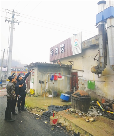 武義縣綜合行政執法局開展餐飲油煙專項整治行動