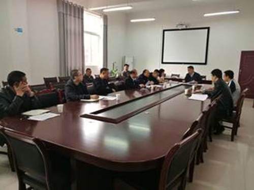 南溪區政府辦召開餐飲油煙設施整治工作會