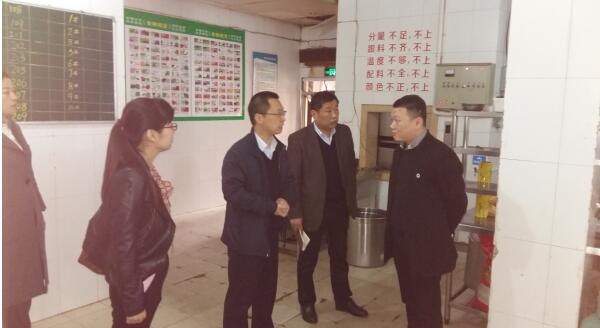 宿州市市場監管局副局長李昊帶隊檢查主城區餐飲油煙整治工作