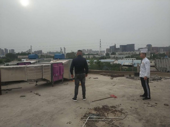 鄭州高新區石佛辦開展餐飲油煙凈化設施檢查