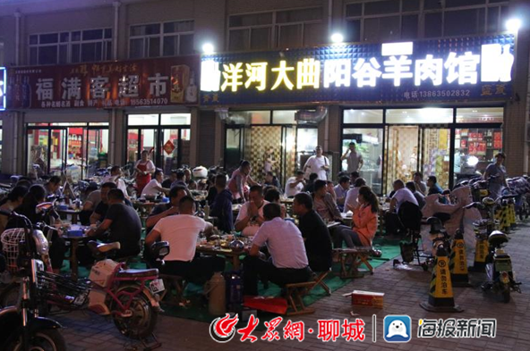 臨清市開展城區夜市大排檔、燒烤攤夜查行動