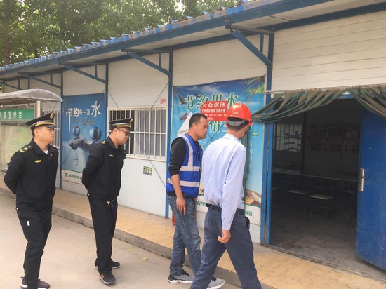 鄭州高新區楓楊辦事處開展工地食堂油煙凈化專項整治行動