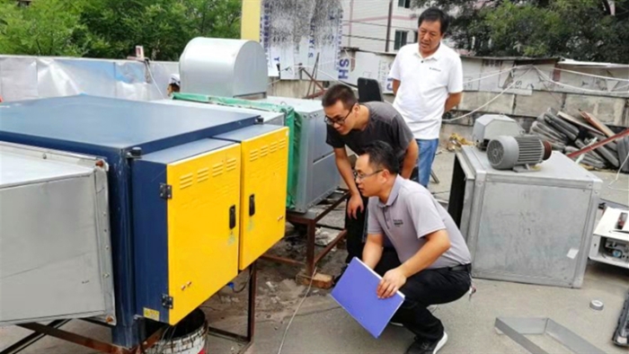 天水市市場監管局開展餐飲業油煙治理工作專項督查