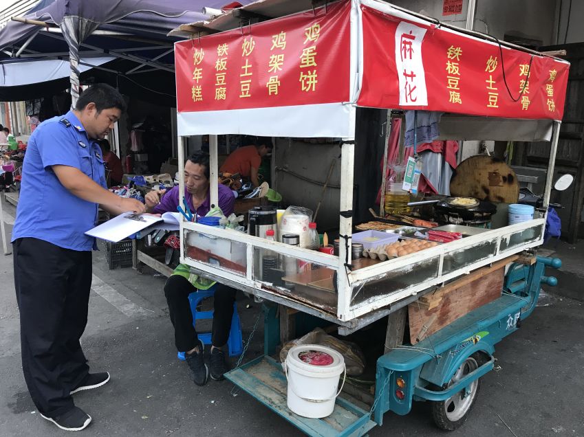 匡堰鎮開展餐餐飲業單位突擊檢查