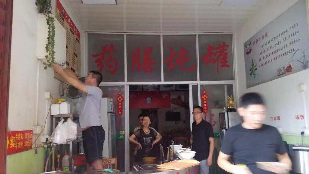 莆田市城廂區餐飲業油煙整治出現首例暴力抗法