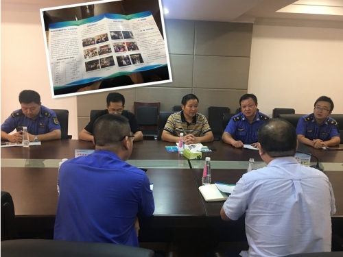 西門中隊赴白鶴街道取經餐飲油煙整治