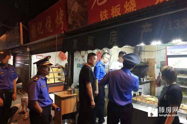 龍泉街道開展餐飲業油煙大氣污染專項整治行動