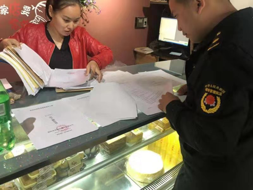 鄭州高新區溝趙辦事處開展餐飲油煙整治工作