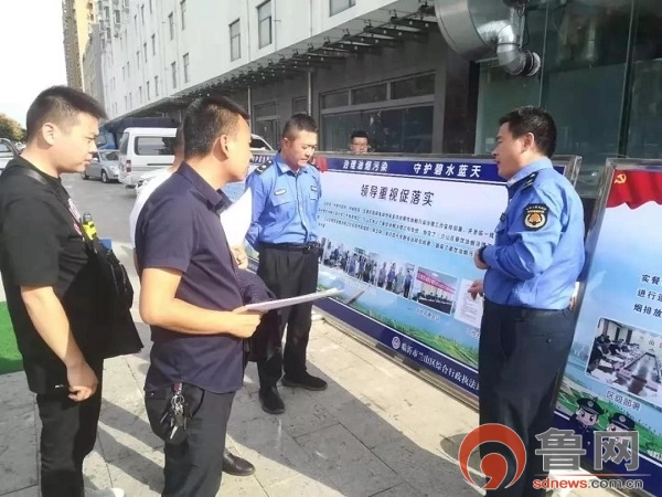 松滋市城市管理局到市蘭山區參觀學習餐飲油煙治理工作