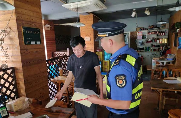 寧國市開展餐飲經營油煙整治行動