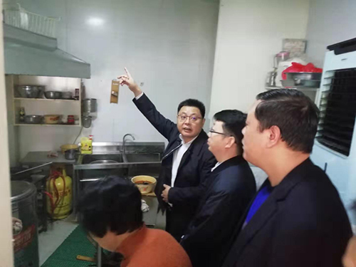 漢濱區區長范傳斌督查安康中心城市大氣污染防治