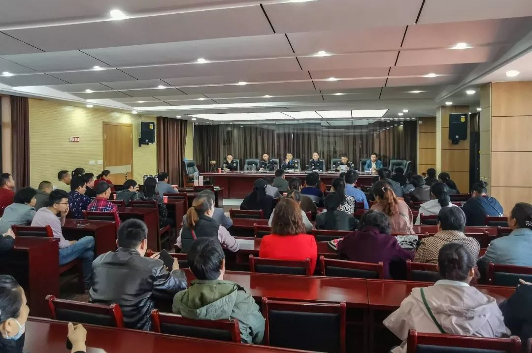 壽縣城管局進一步加強“油煙”管理