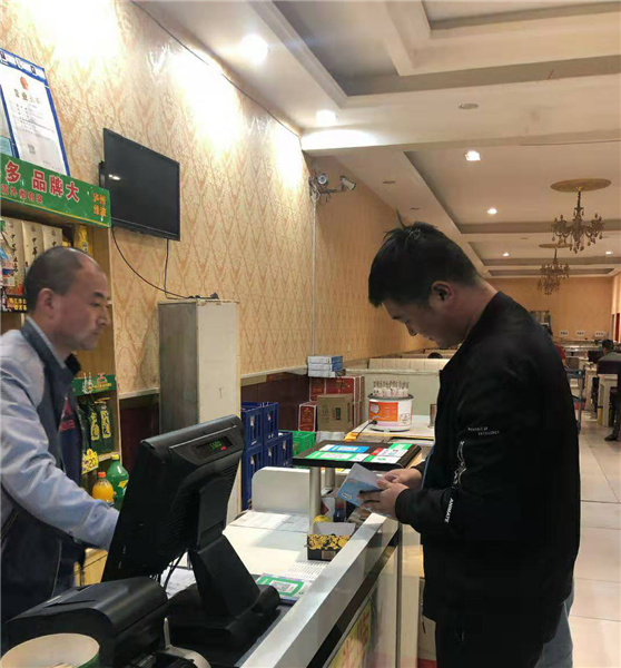 洛龍區李樓鎮開展餐飲業油煙凈化器排查工作