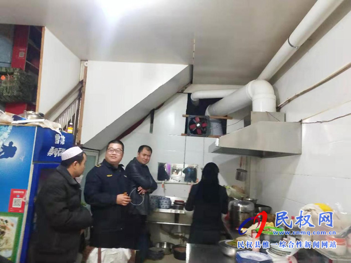 民權縣開展餐飲飯店油煙凈化器安裝和使用情況拉網式排查