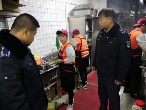 通州區張家灣鎮推進餐飲業油煙凈化設施提標改造