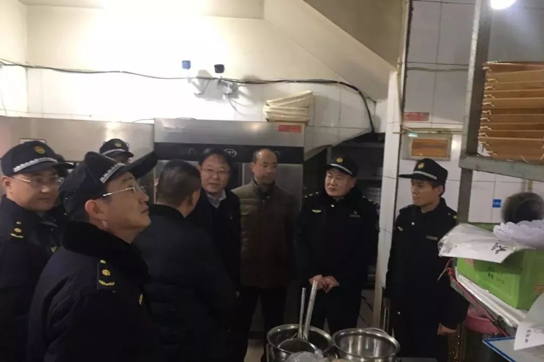 寧陽縣開展餐飲門店油煙凈化設備全方位檢查