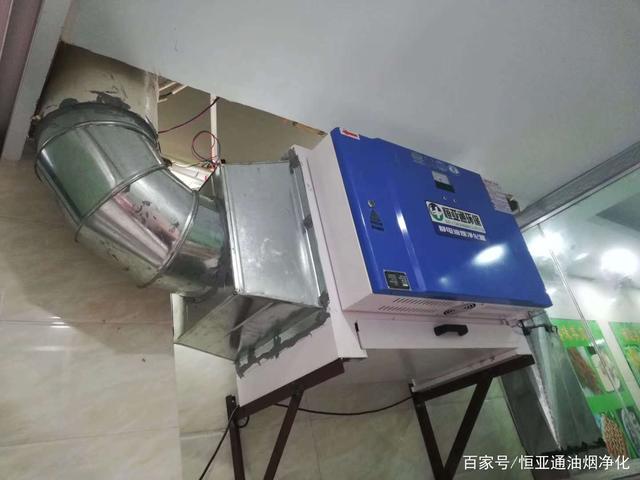 南京市棲霞區加大轄區內餐飲單位油煙的整治力度