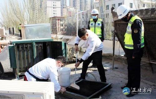 包頭市昆區城市管理綜合執法局開展餐飲業專項檢查