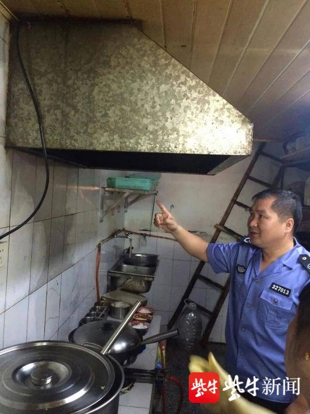 阜寧縣推進城區餐飲業油煙整治工作