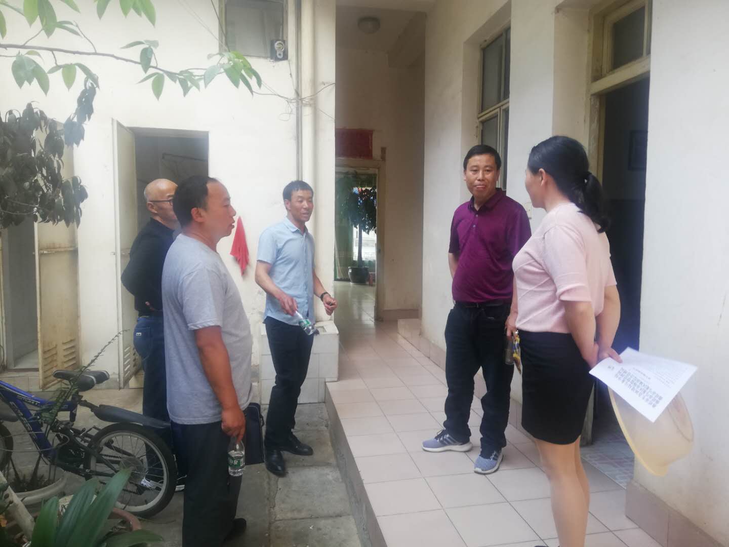 馬龍區通泉街道開展“油煙排放”專項整治工作