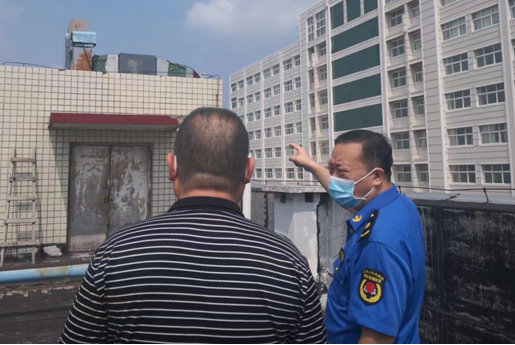 新密市餐飲油煙治理辦開展餐飲油煙治理專項督查工作