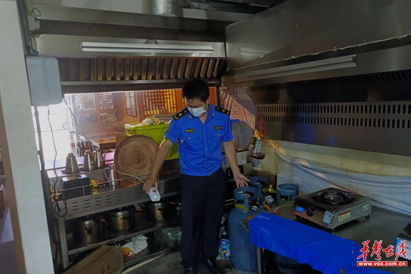 新北社區開展餐飲行業環境安全專項整治行動