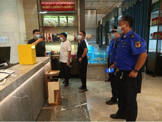 龍湖辦事處三舉措開展油煙排放治理情況專項巡查行動