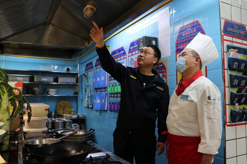 德州市城管執法支隊建立油煙專項檢測