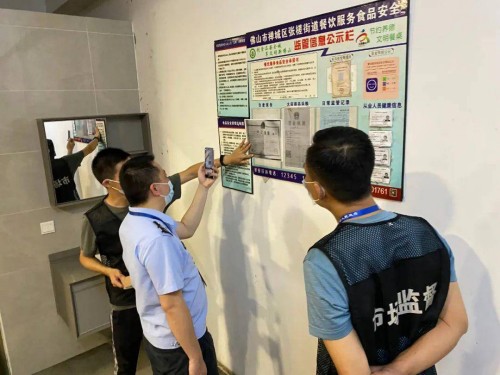 張槎街道開展夜間餐飲油煙整治聯合執法行動