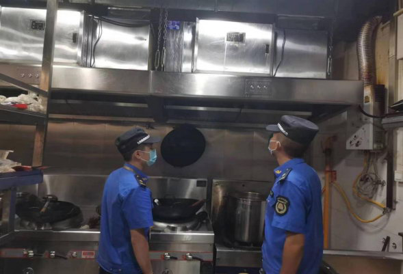 新晃縣開展轄區餐飲油煙專項整治行動