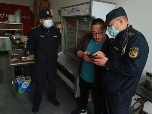 十六里河街道辦事處三舉措開展餐飲油煙污染專項整治行動