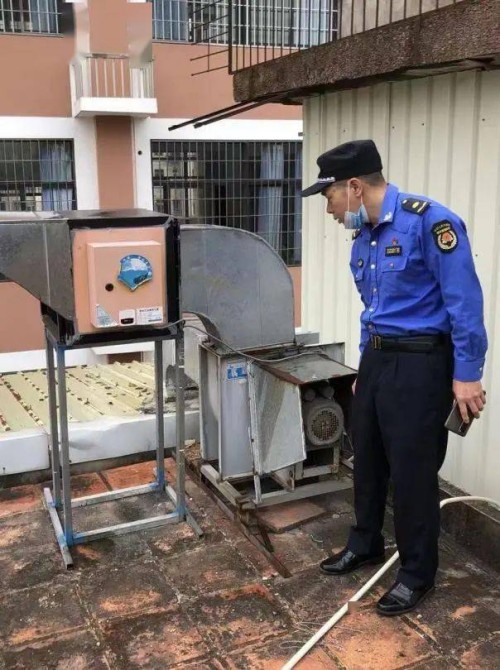 漳州市城管局開展主城區大氣污染問題“百日整治”專項行動