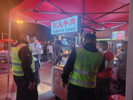 學士街道開展轄區內餐飲油煙專項整治行動