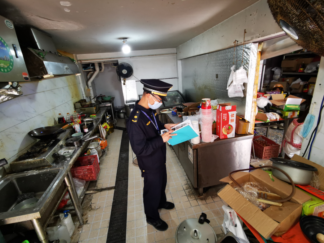 西塘中隊三舉措提升餐飲油煙治理成效