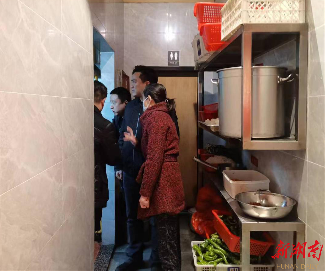 天心區開展轄區餐飲企業春節復工情況抽查