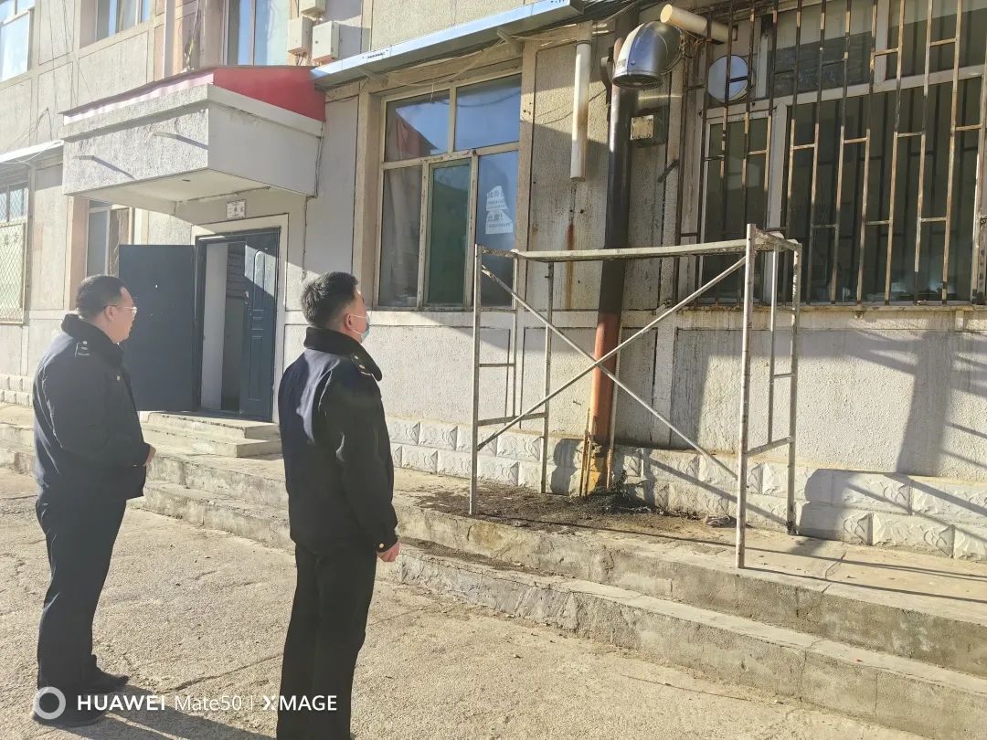 榆樹灣社區開展小飯店油煙污染整治工作