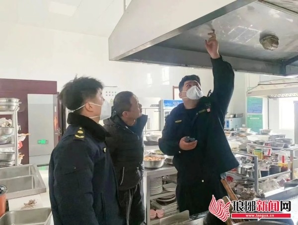 臨沂市蘭山區方城鎮城管中隊開展餐飲經營單位專項檢查行動