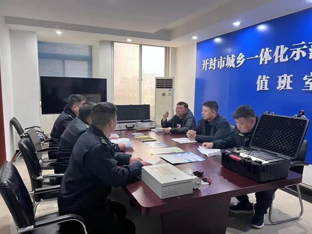 杞縣城管局一行到開封示范區城管局交流油煙管理經驗
