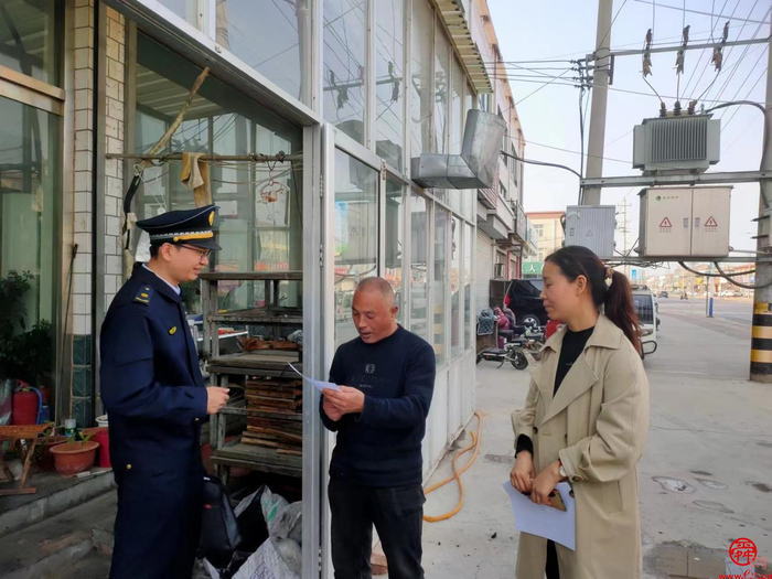 起步區城市管理辦公室開展露天專項燒烤整治行動