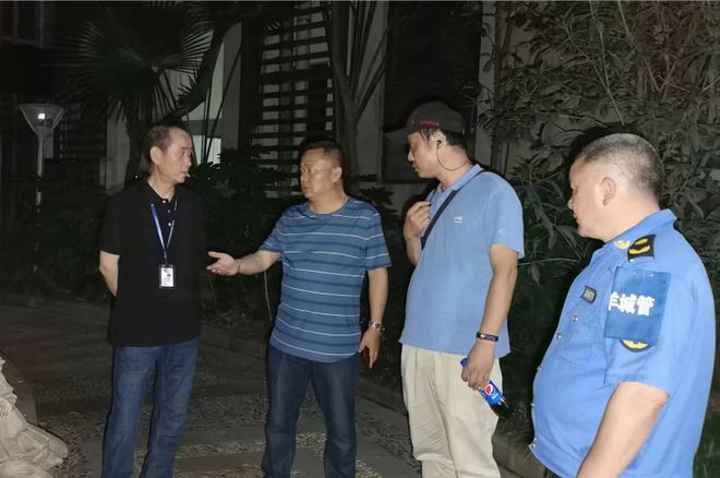 金沙街道開展餐飲油煙污染治理攻堅專項行動